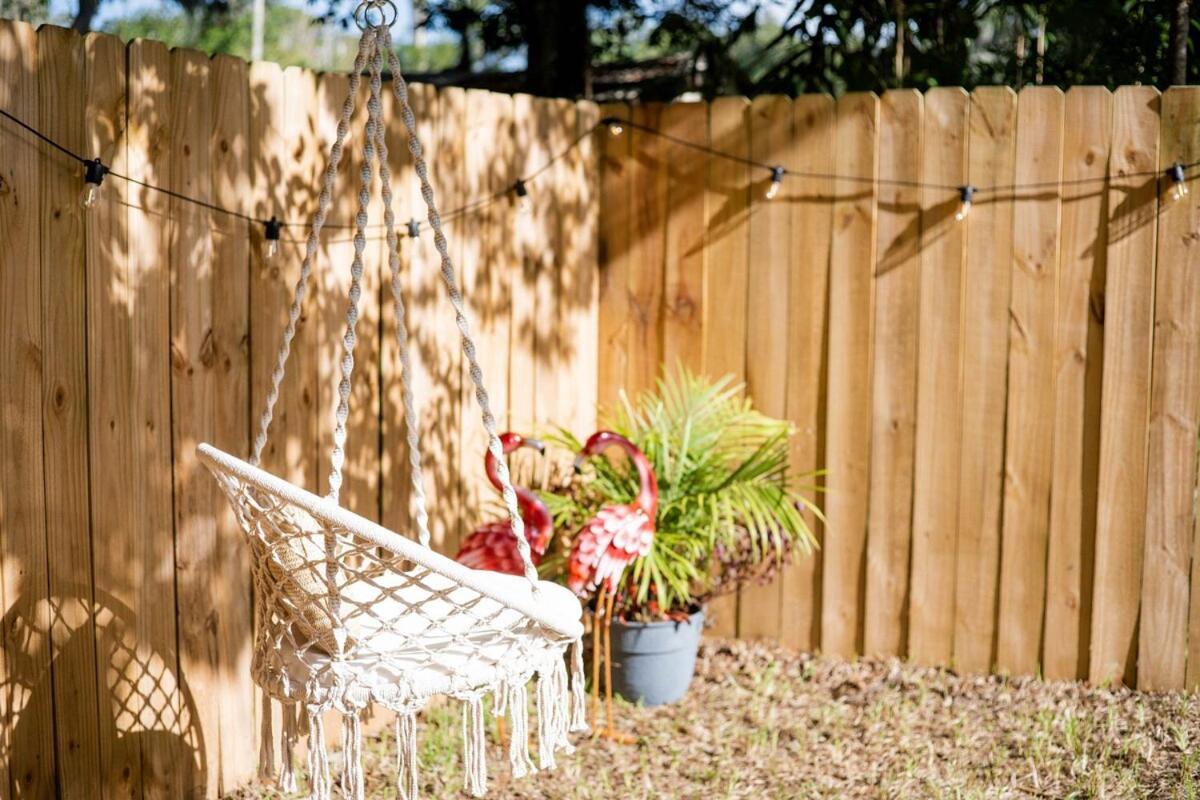 New Coastal 3br Retreat - 1 Mile To Historic Downtown, Short Drive To Beach, Waffle Bar And Patio * St. Augustine