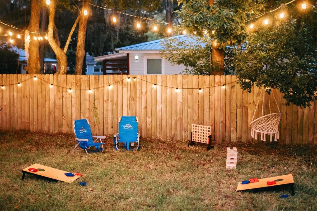 New Coastal 3br Retreat - 1 Mile To Historic Downtown, Short Drive To Beach, Waffle Bar And Patio St. Augustine
