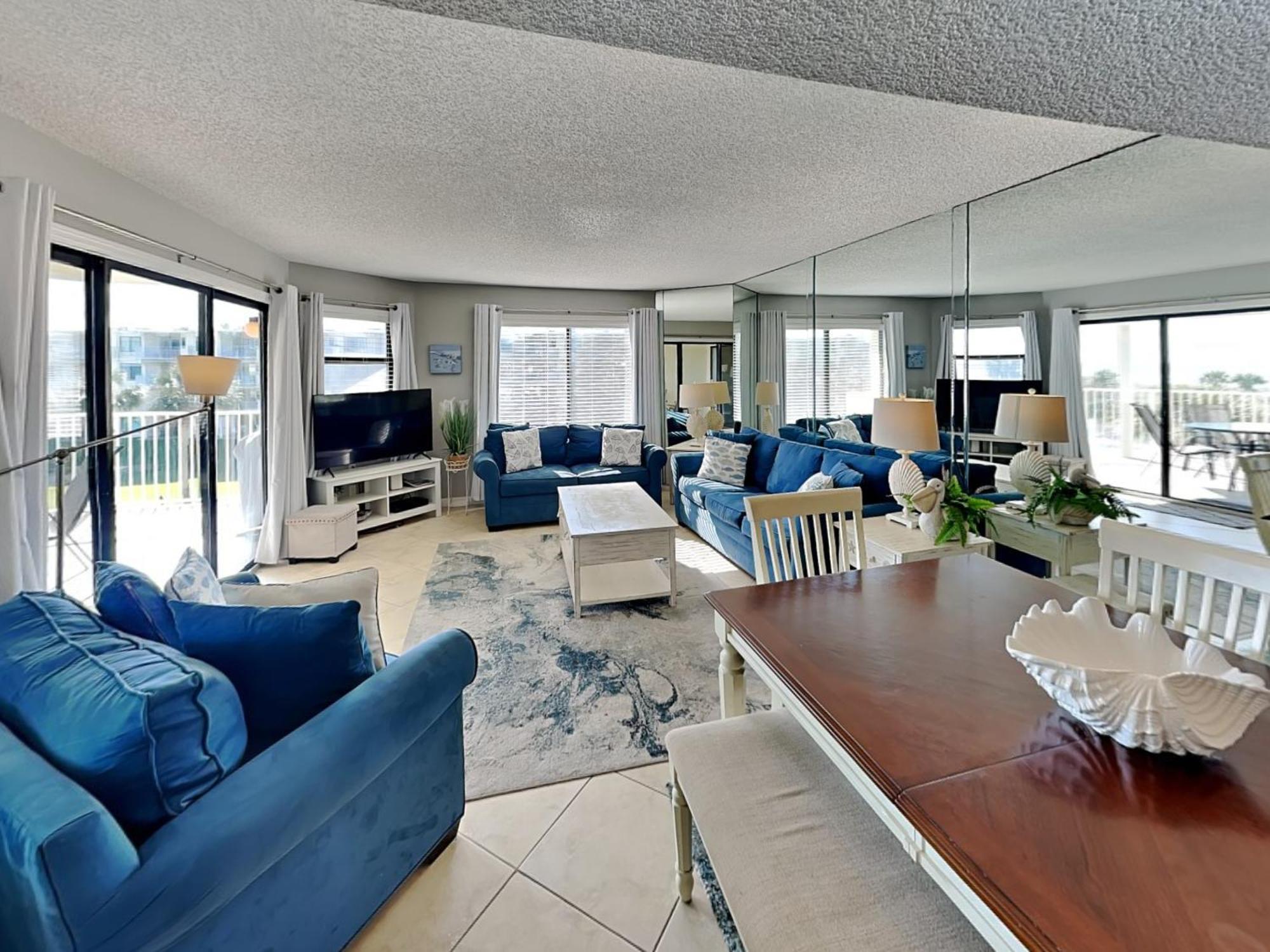 Colony Reef 2310 Apartment