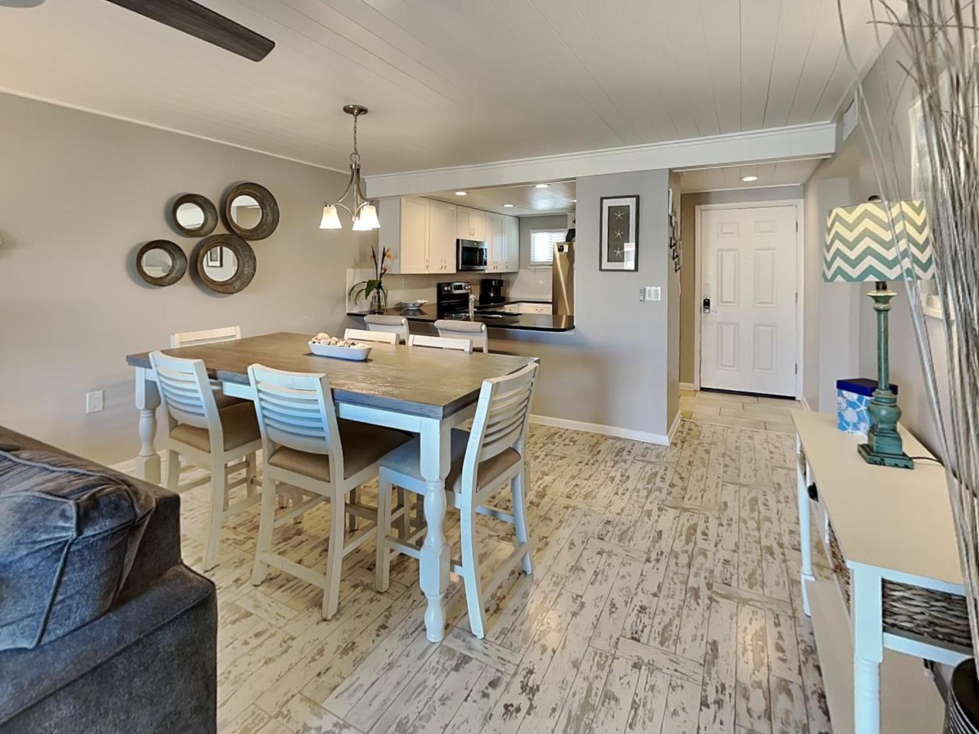 Ocean Village Club P33 *