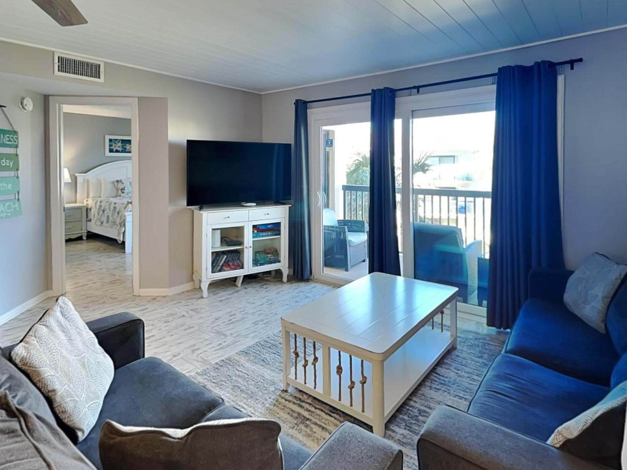 Ocean Village Club P33 *