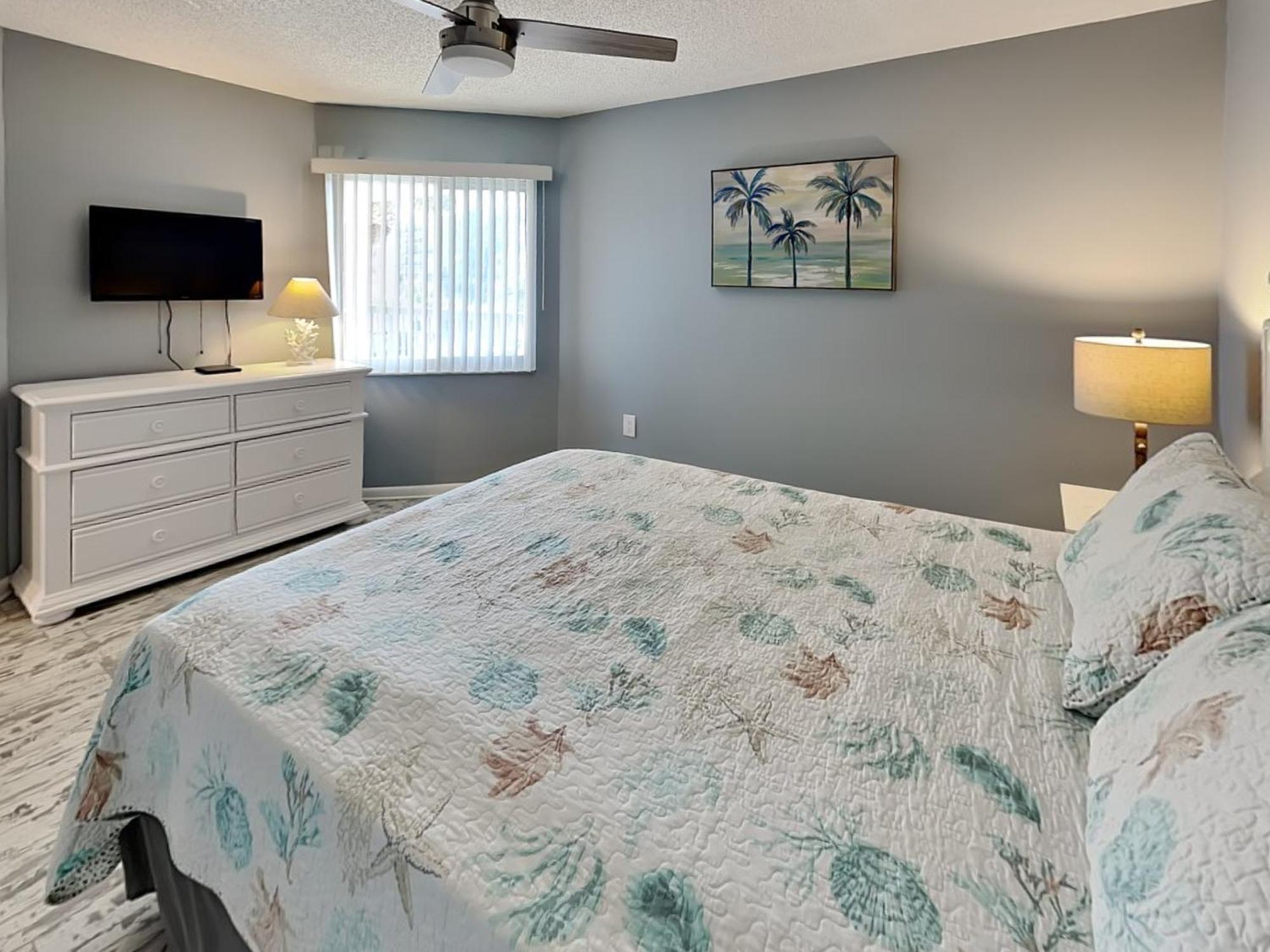 Ocean Village Club P33