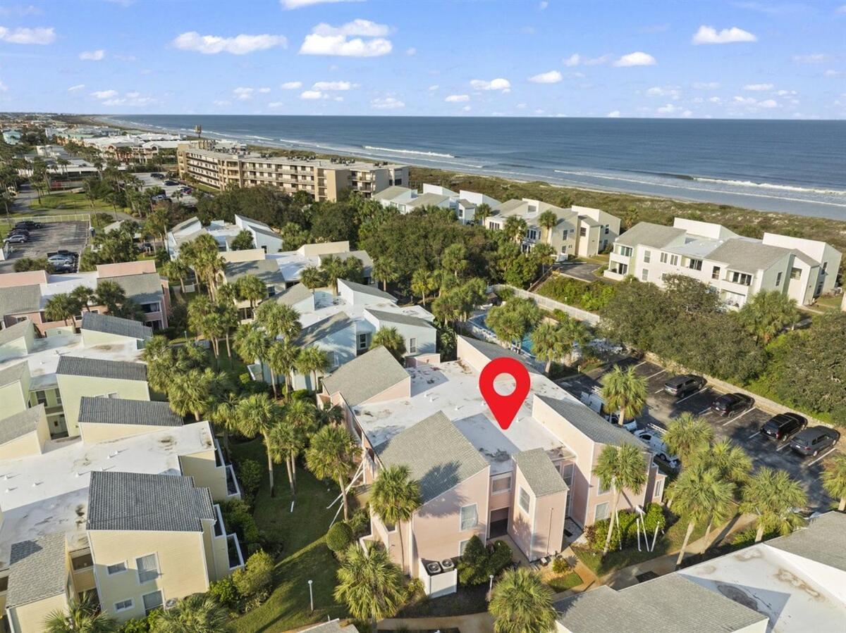 Beachfront Getaway 2br-2ba St. Augustine