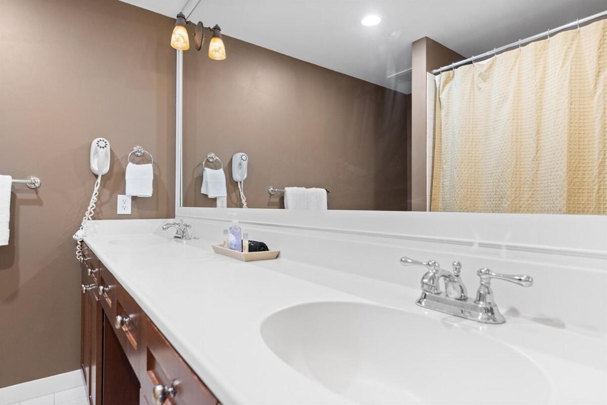 Golfers Getaway Pool, Jacuzzi & In Wgv Apartment