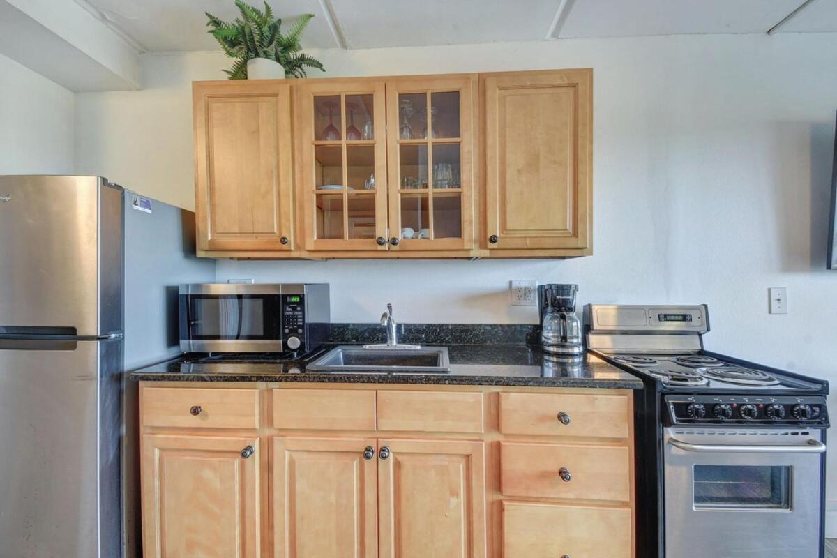 Apartment 130 Direct Ocean Front 1 Bedroom With Heated Pool St. Augustine