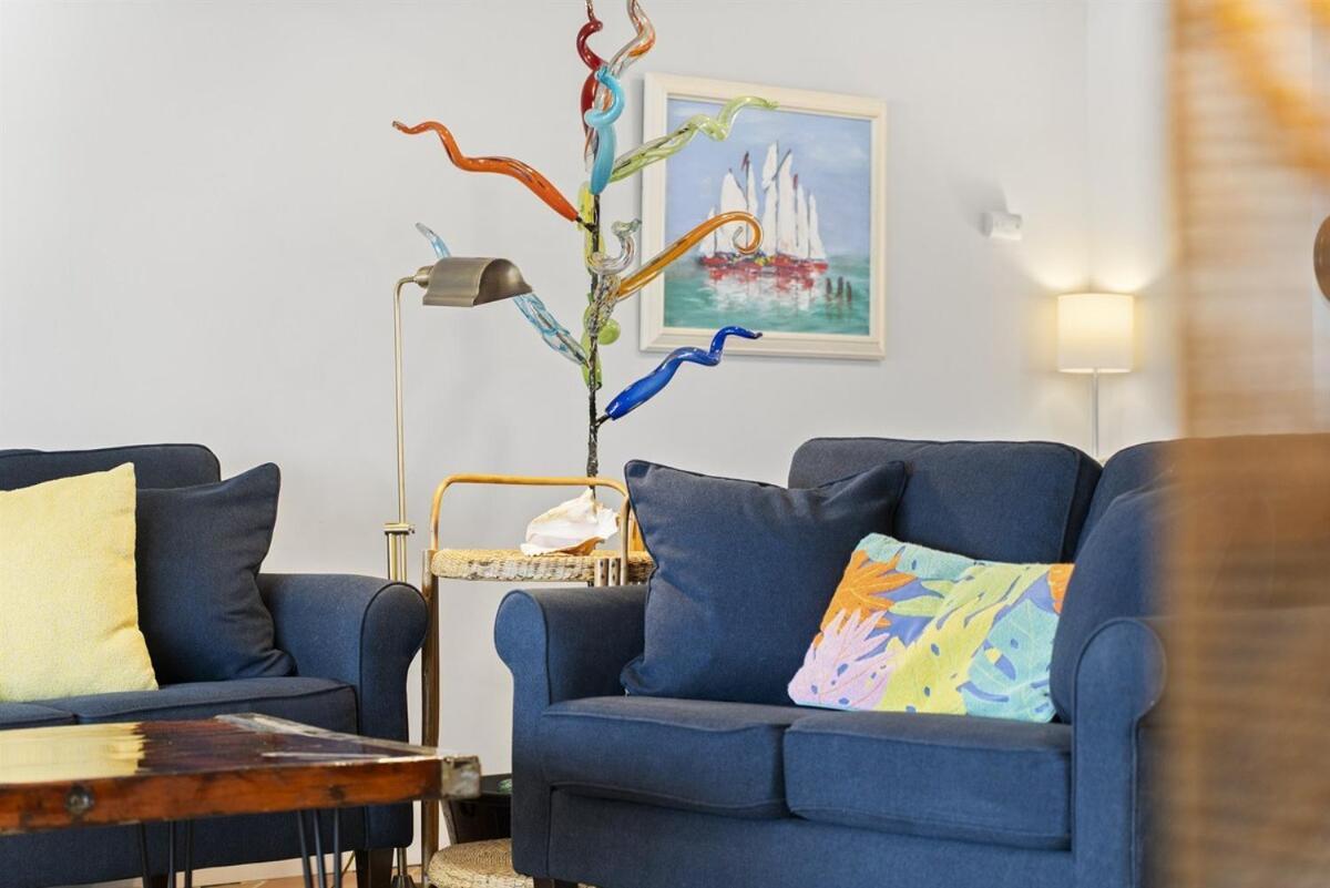 Oceanfront Oasis House - Pet Friendly Holiday home *