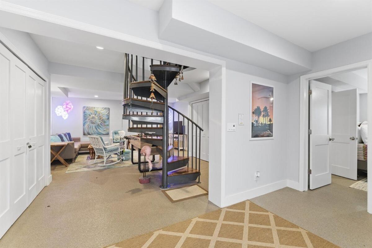 Oceanfront Oasis House - Pet Friendly Holiday home St. Augustine