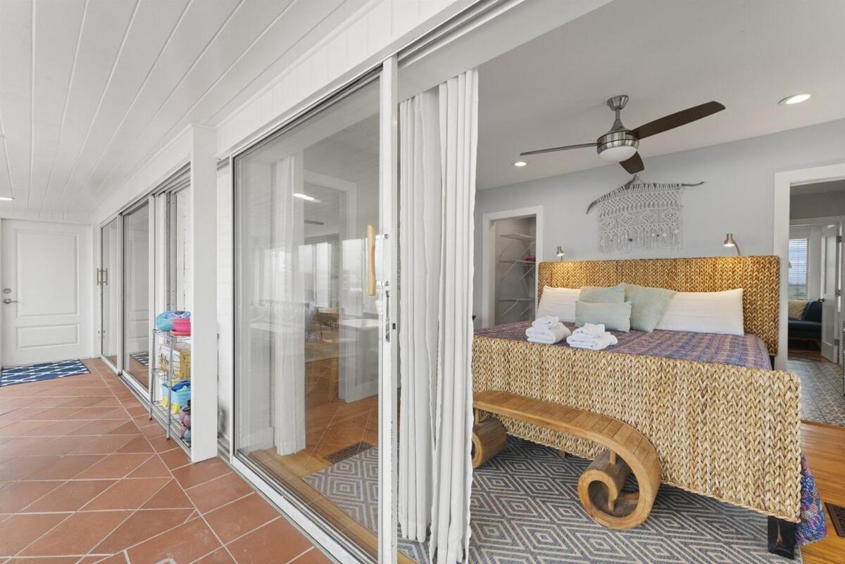 Oceanfront Oasis House - Pet Friendly