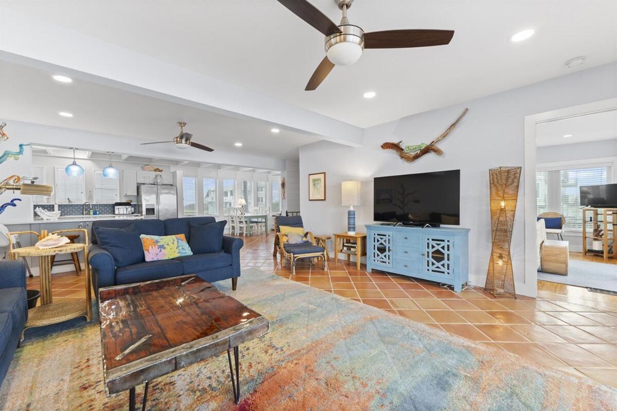 Oceanfront Oasis House - Pet Friendly