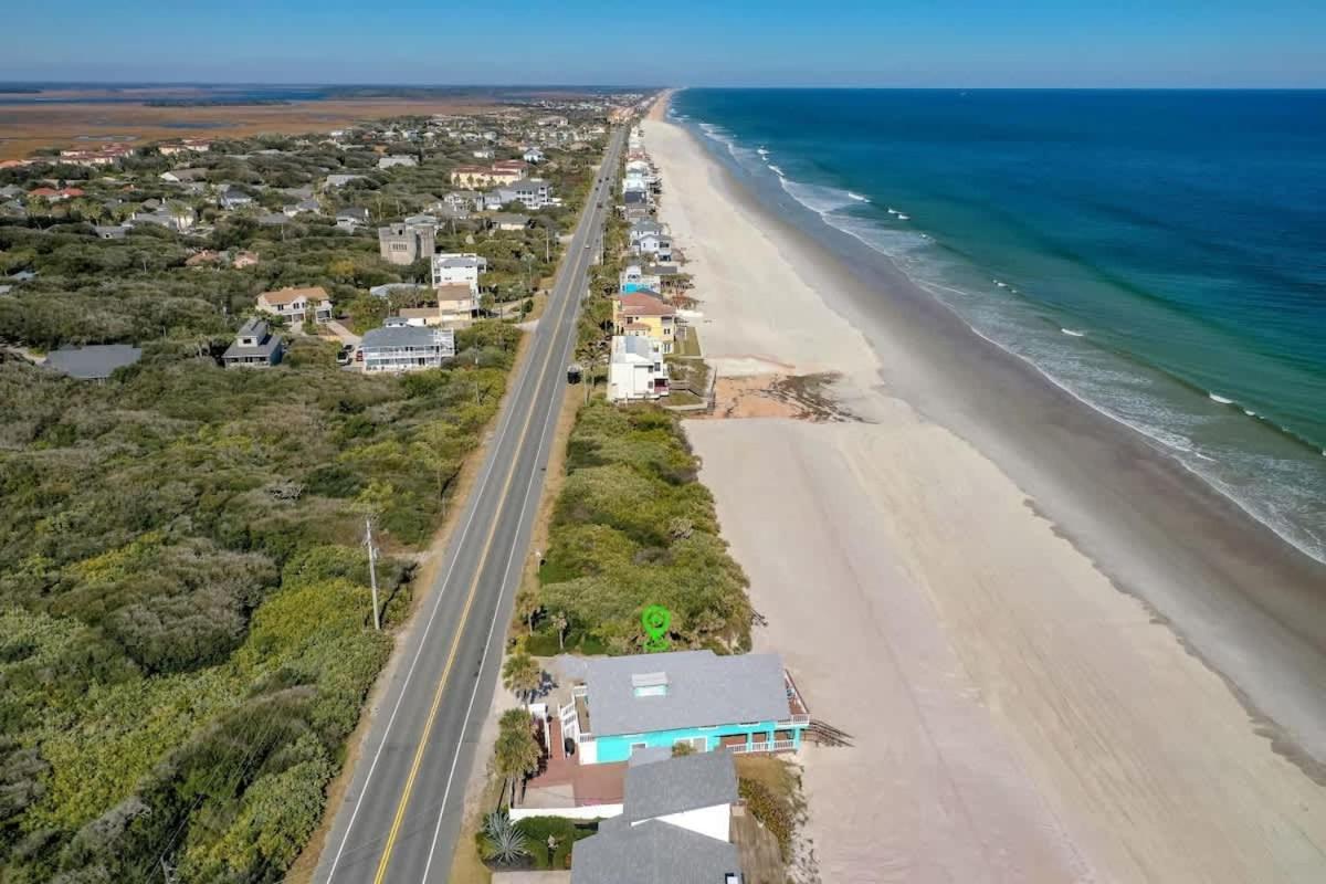 Holiday home Oceanfront, Serenity Under The Sea, Tiki Bar And Grand Deck! St. Augustine