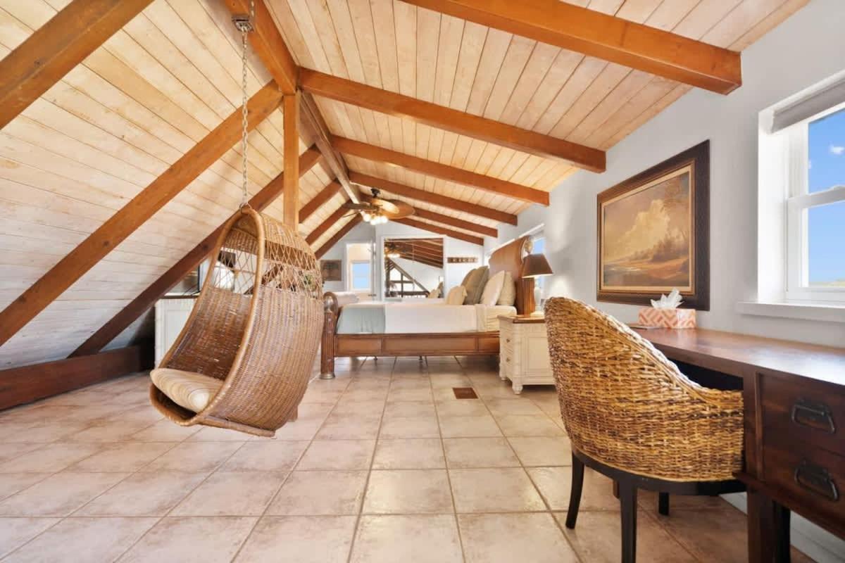 Oceanfront, Serenity Under The Sea, Tiki Bar And Grand Deck! St. Augustine
