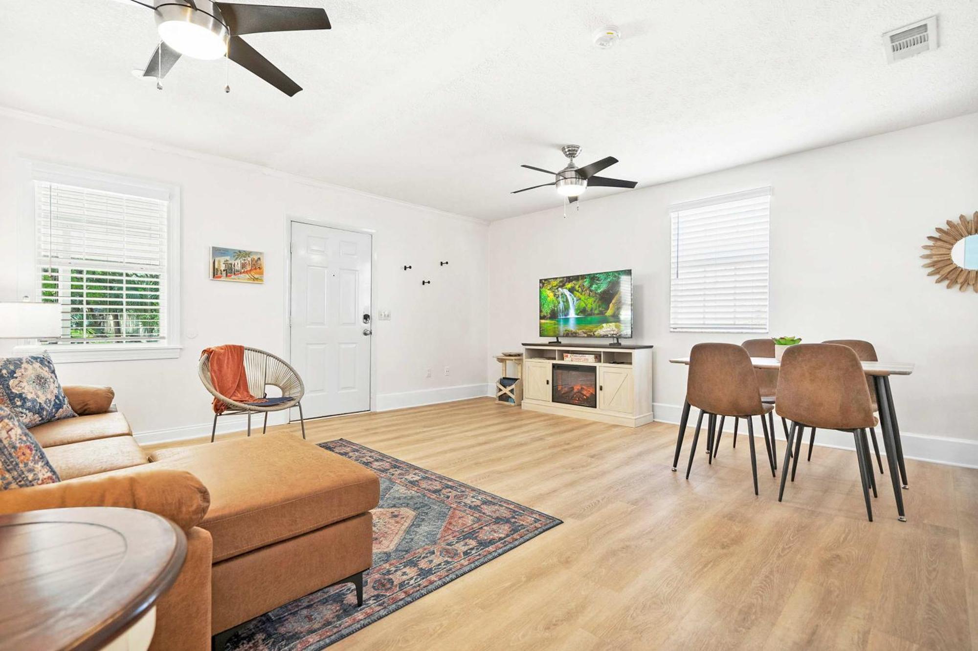 Holiday home Dog Friendly Just North Of Historic St Aug