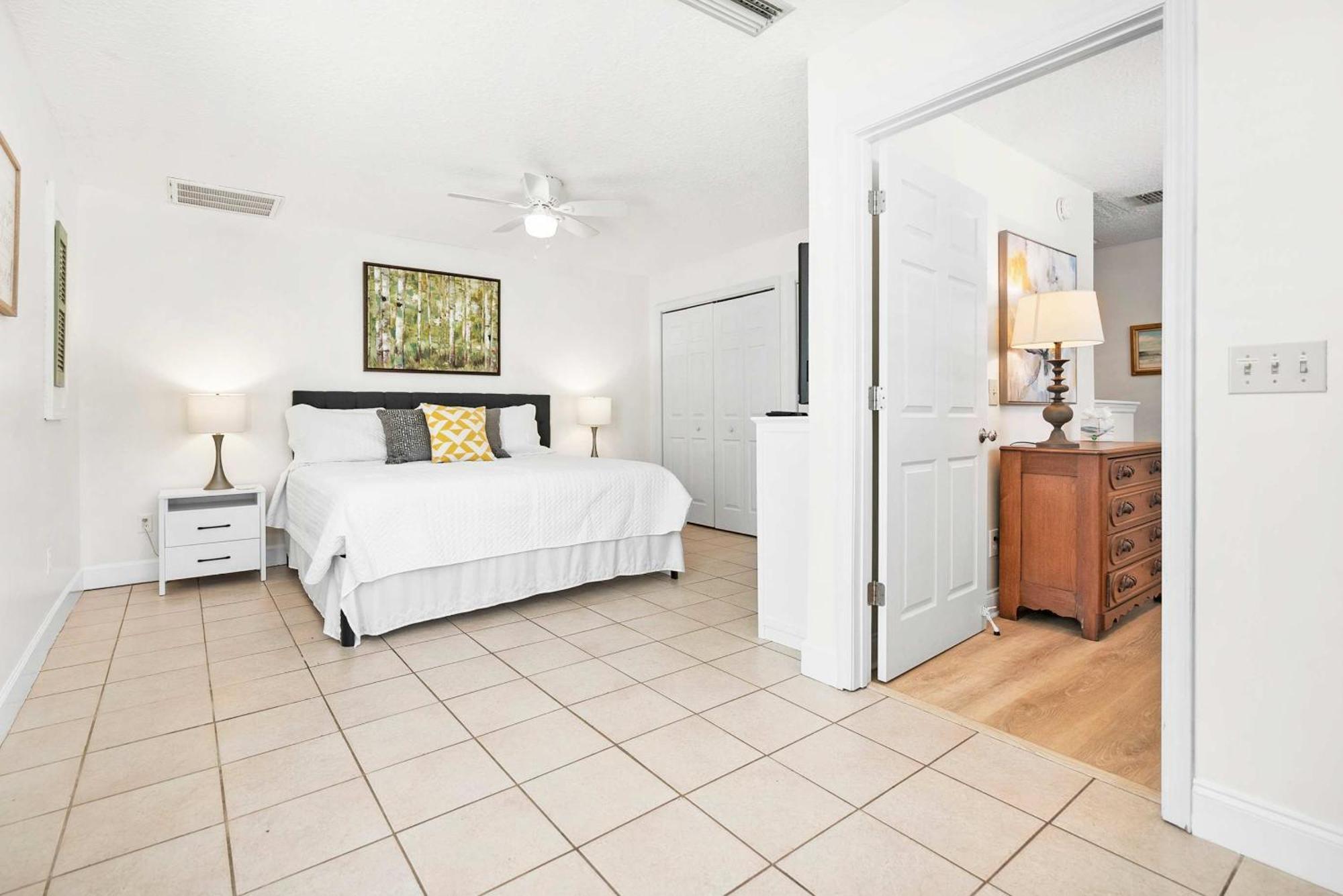 Dog Friendly Just North Of Historic St Aug *