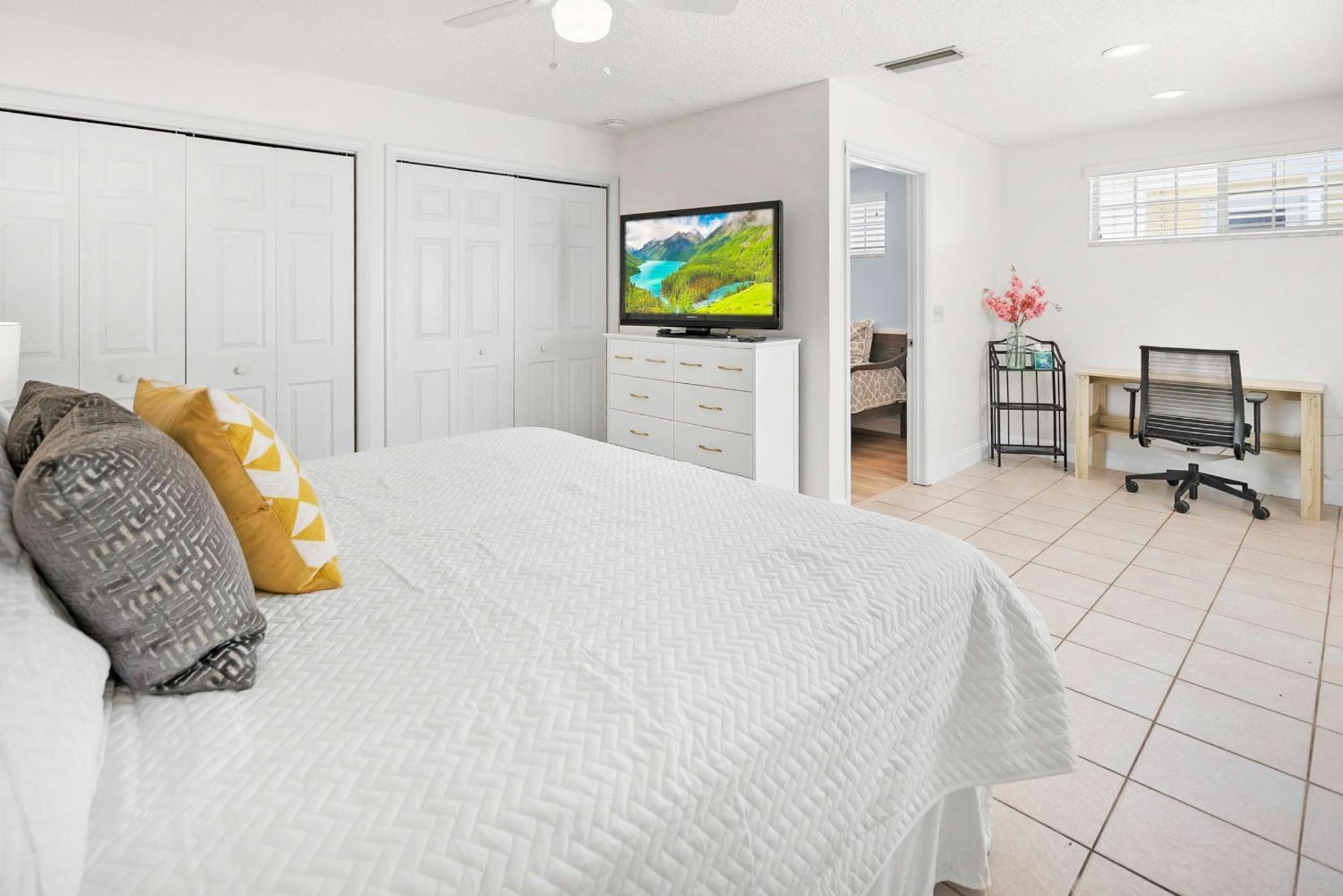 Dog Friendly Just North Of Historic St Aug Holiday home