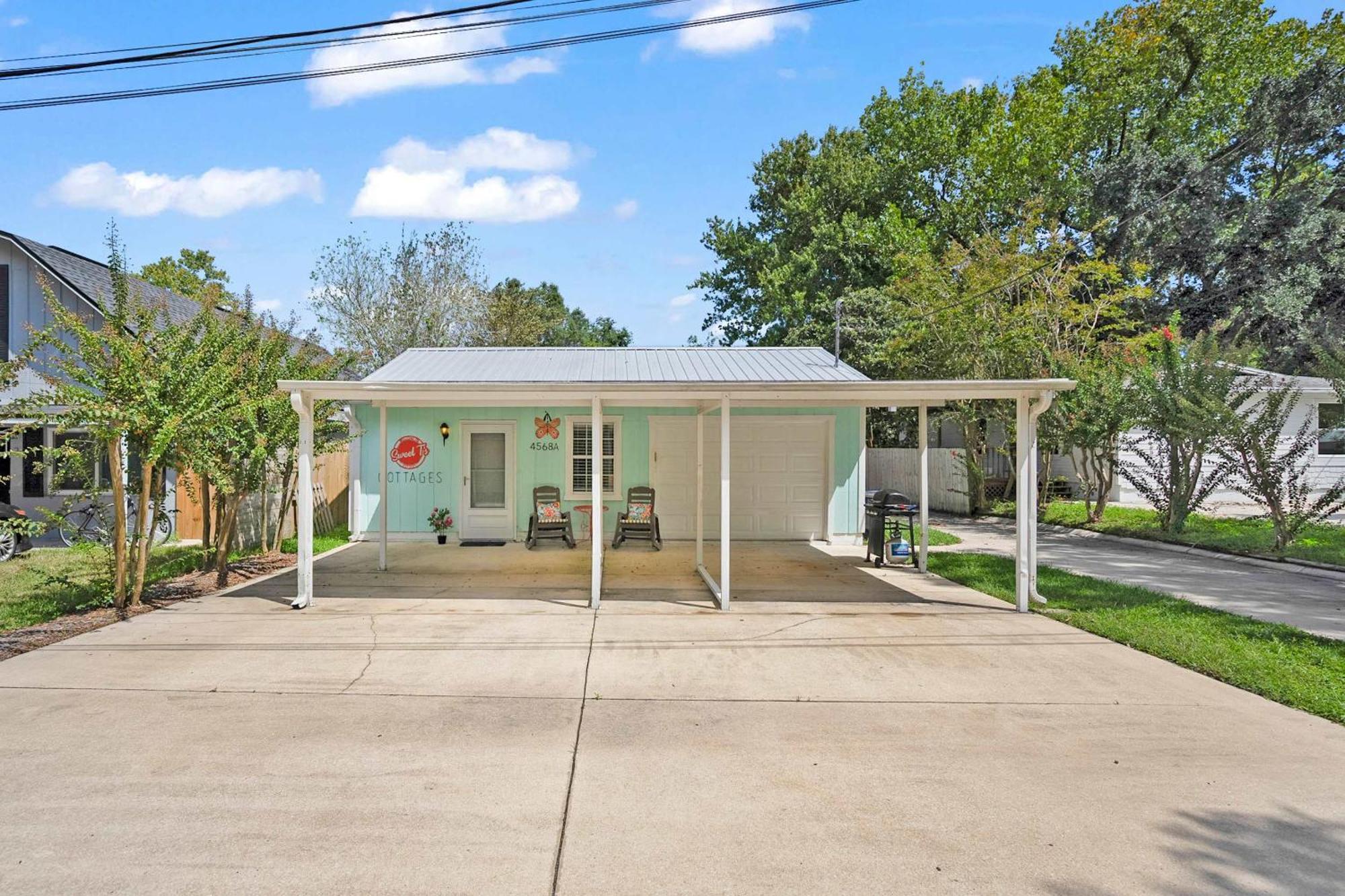 Dog Friendly Just North Of Historic St Aug St. Augustine