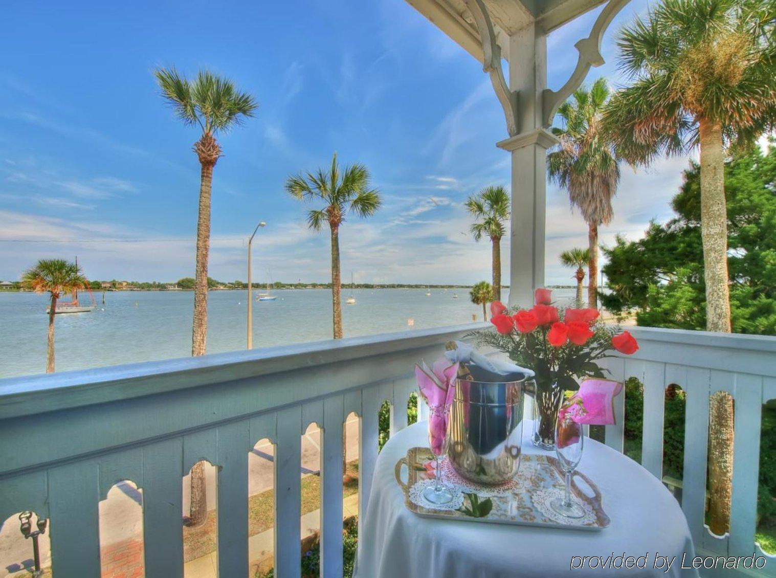 Bed & Breakfast Bayfront Westcott House 3*