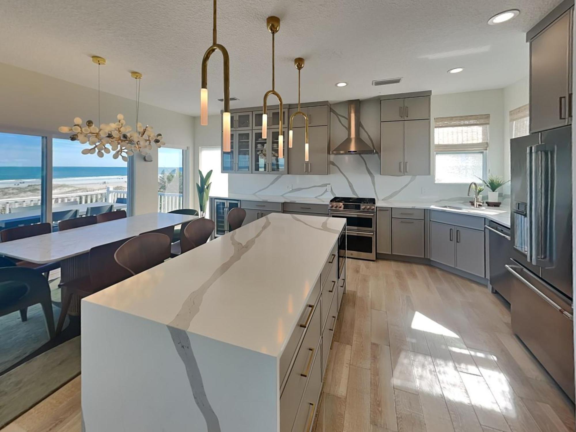 Oceanfront Beauty *