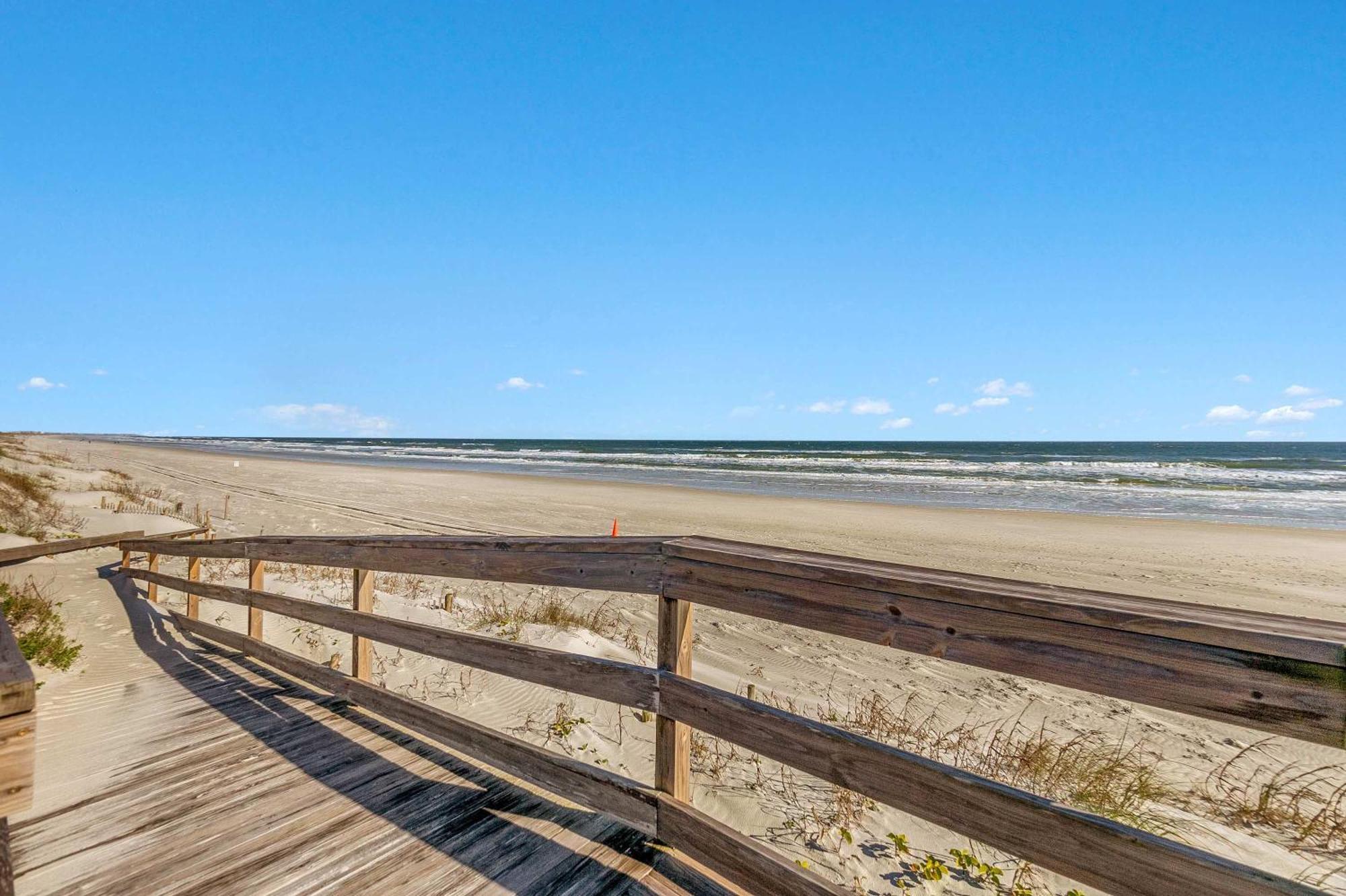 Holiday home Catch The Breeze L Heated Pool L Ocean Views St. Augustine
