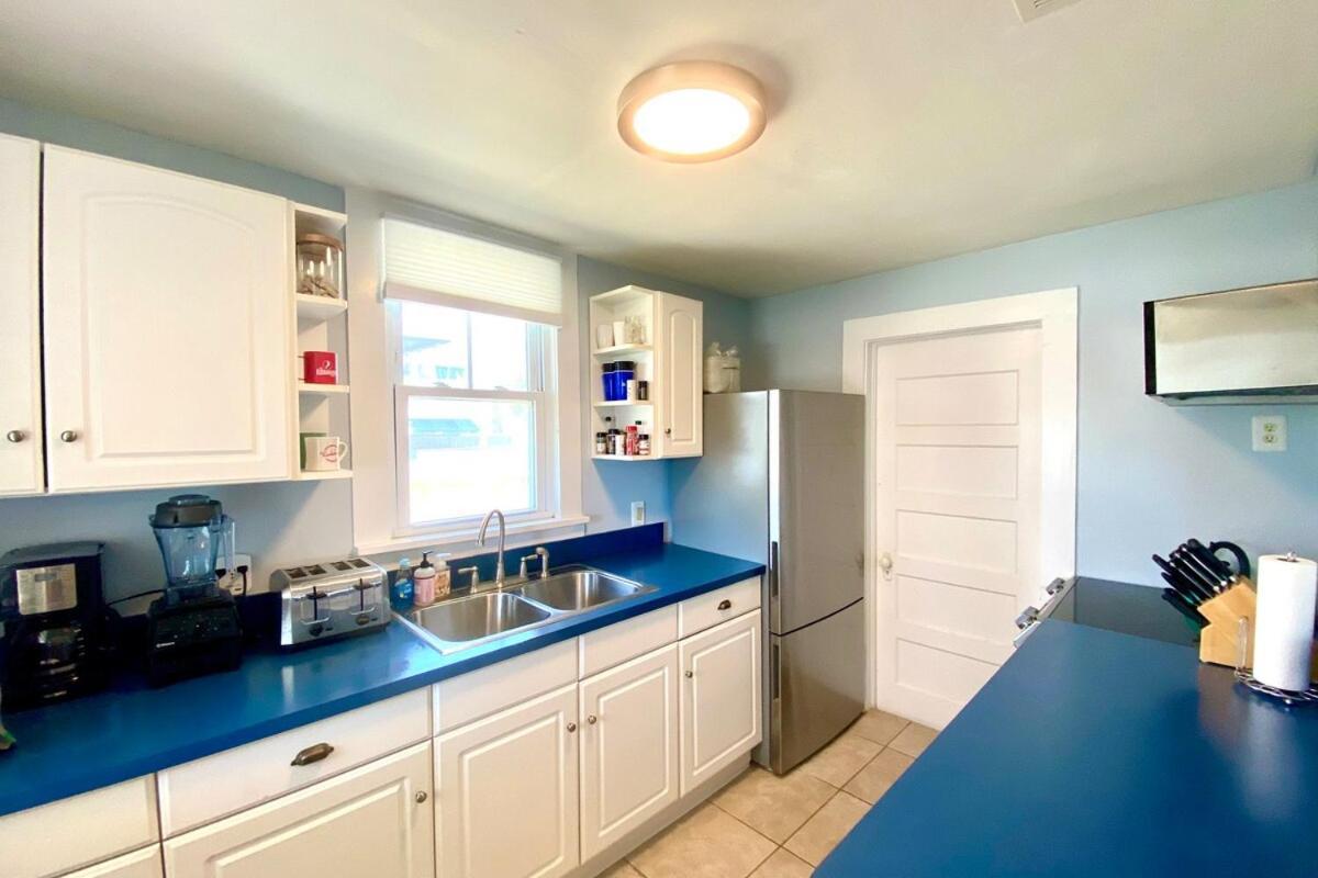 Sun & Fun Oceanfront Beach! Holiday home *