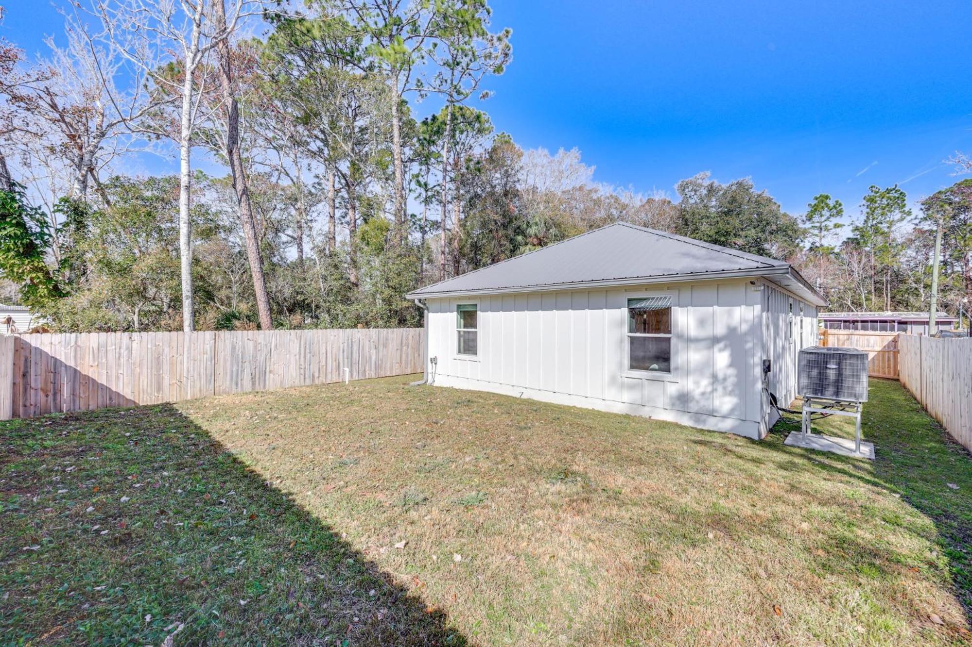 3 Mi To Dtwn St Augustine With Fenced Yard Holiday home