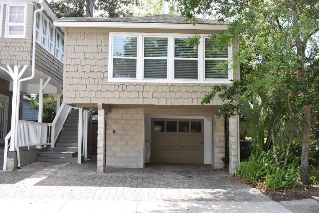 Renovated Romantic Historic Downtown Easy Half Mile Stroll - Only 3 Miles!