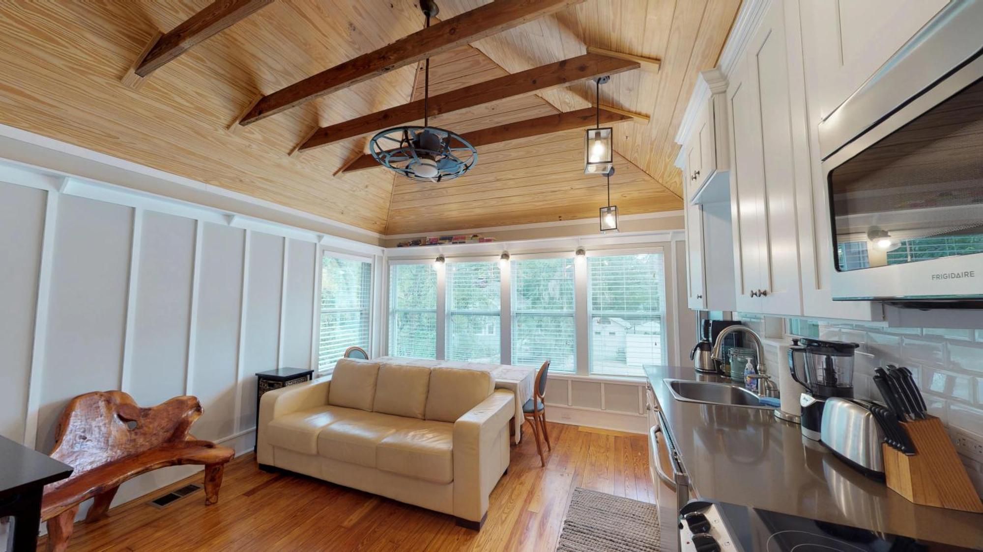 Renovated Romantic Historic Downtown Easy Half Mile Stroll - Only 3 Miles! * St. Augustine