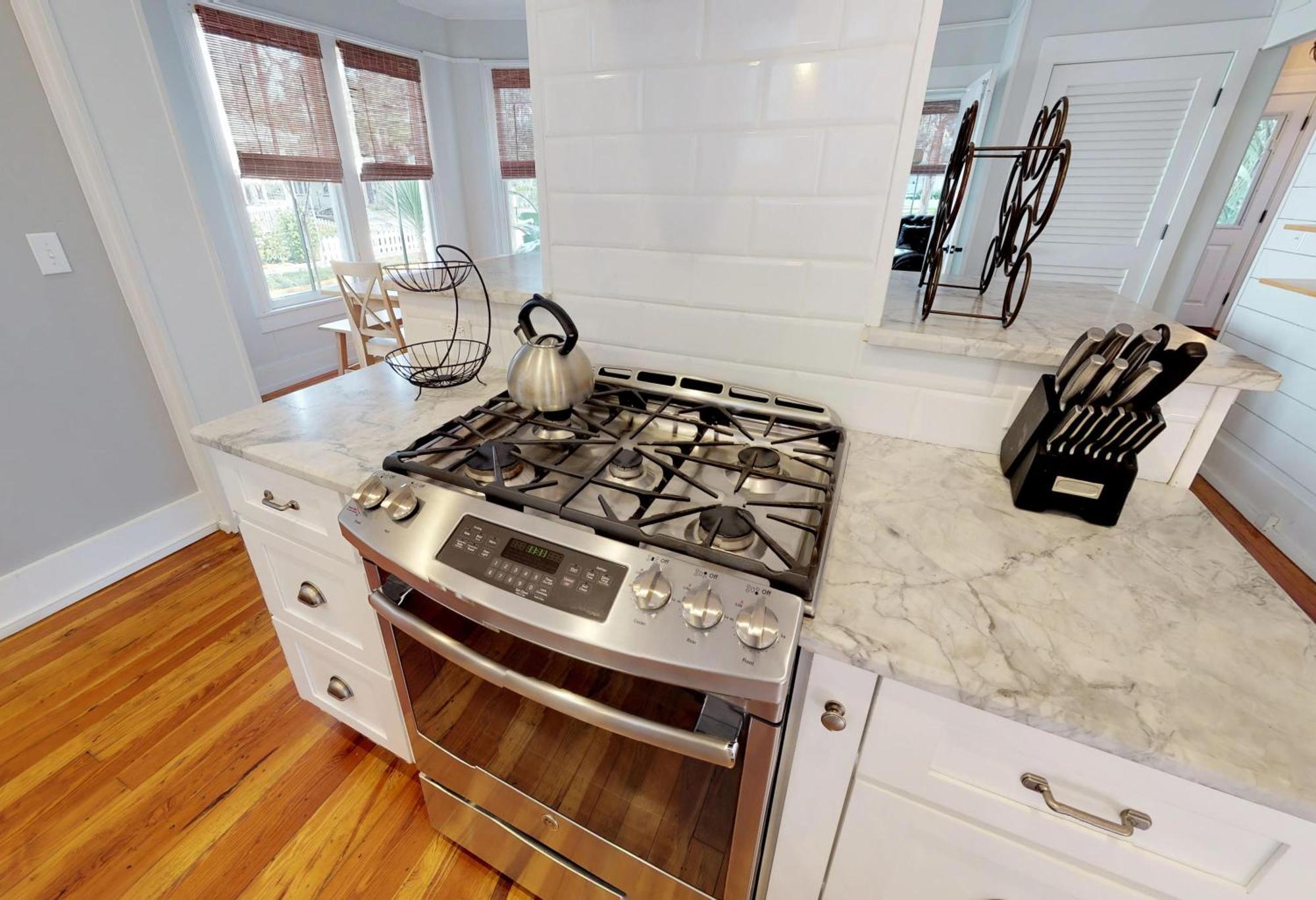 Holiday home Historic Lady Renovated-half Mile Walk To Dt-beach 3 Mi-optional