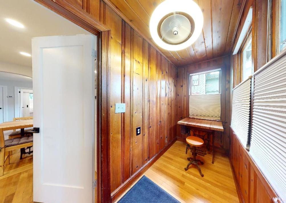 Grand Oak - Renovated 1891 Queen Anne - Quarter Mi Stroll To Historic Dt - Only 3 Mi Holiday home