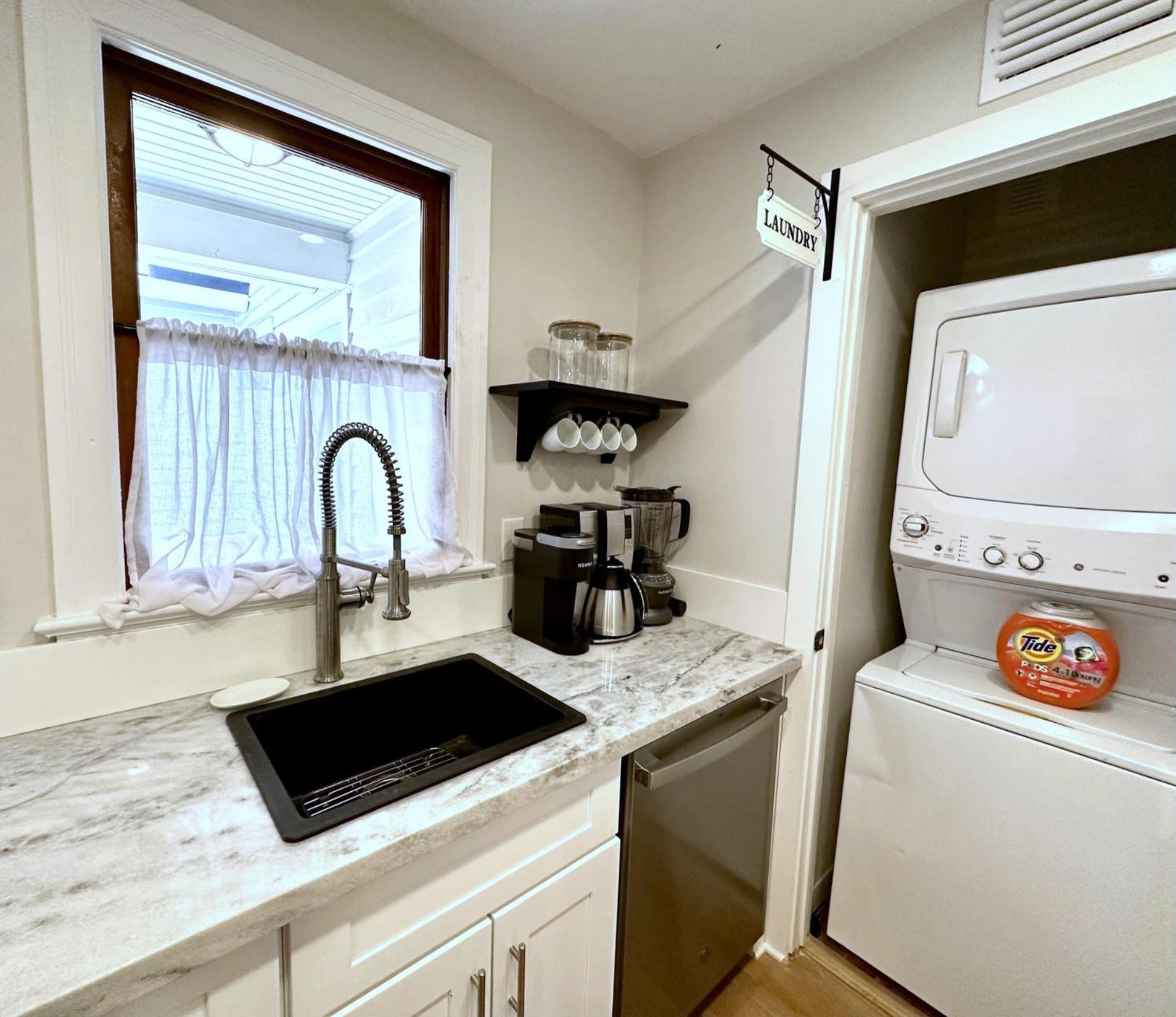 Holiday home Grand Oak - Renovated 1891 Queen Anne - Quarter Mi Stroll To Historic Dt - Only 3 Mi