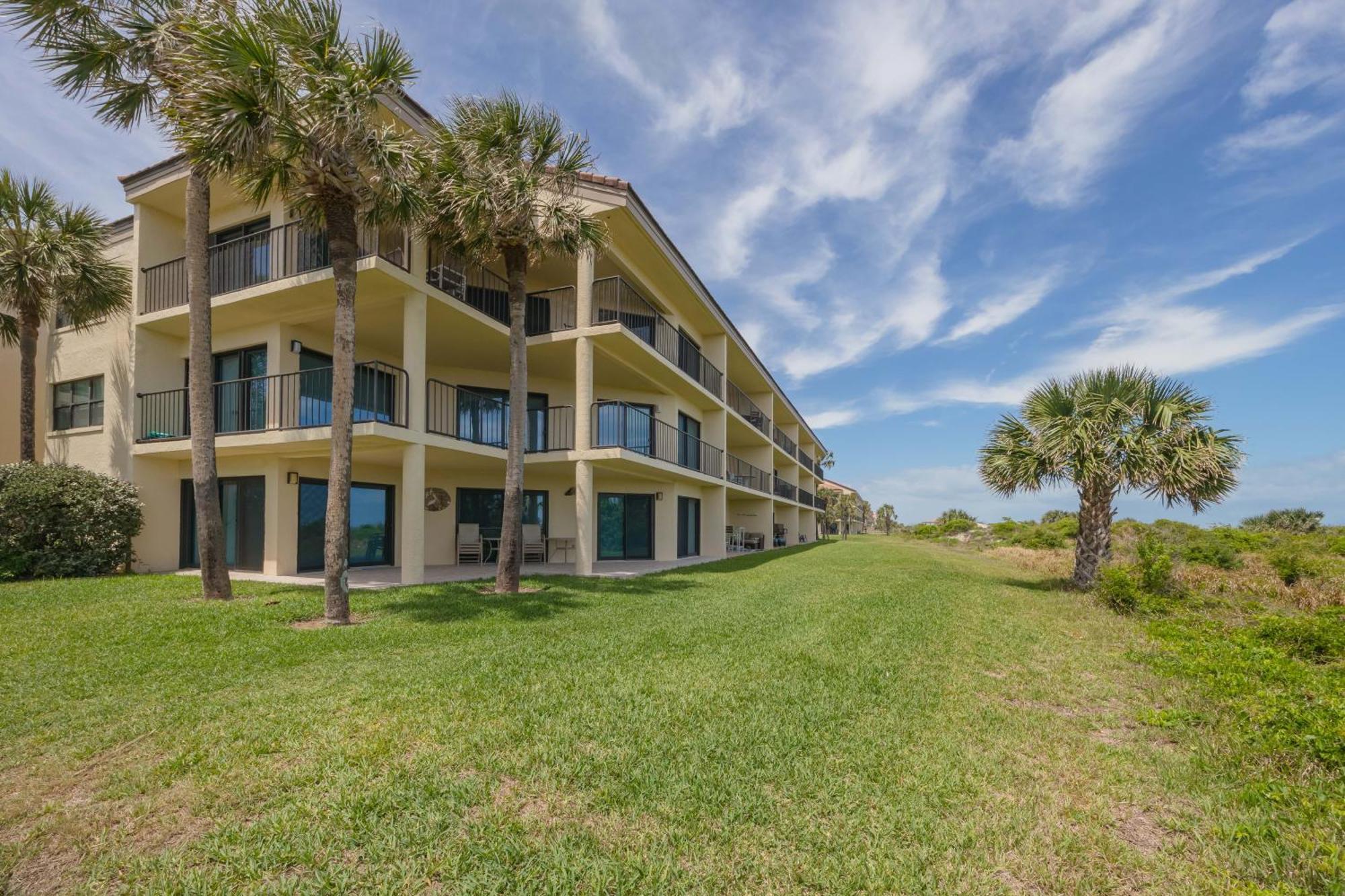 Apartment Caribe Beautiful Ocean Front