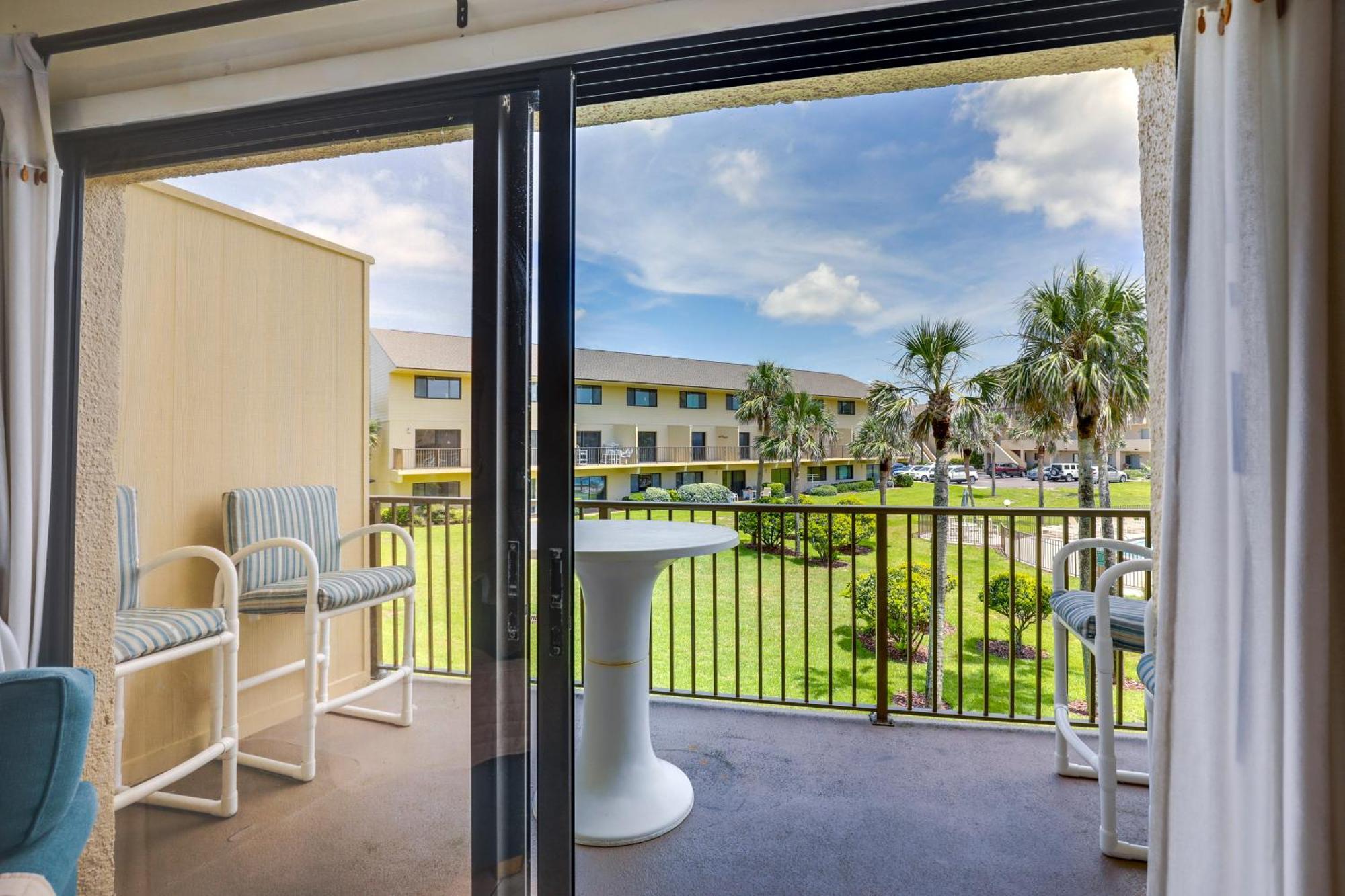 St Augustine - Walk To Crescent Apartment *