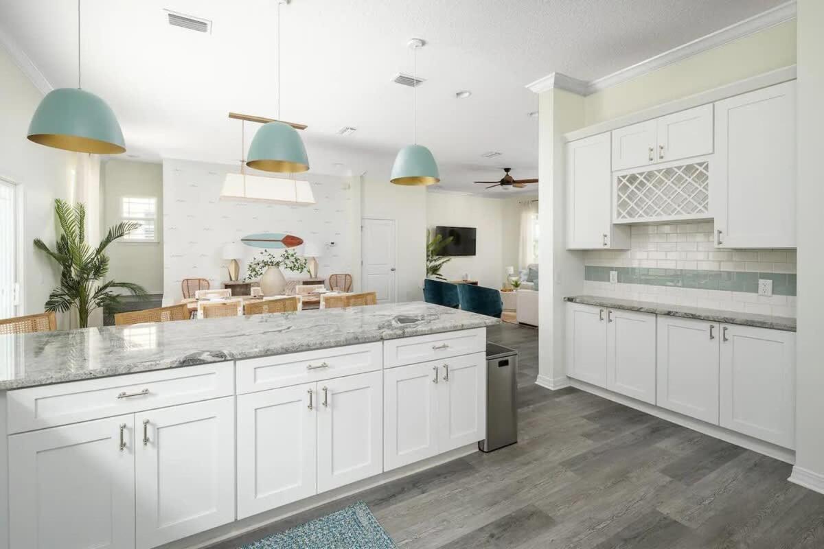 Fun & Airy Florida Vacation With Private Pool *