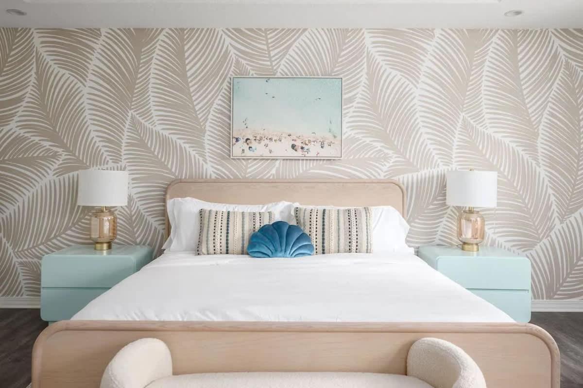 Fun & Airy Florida Vacation With Private Pool Holiday home