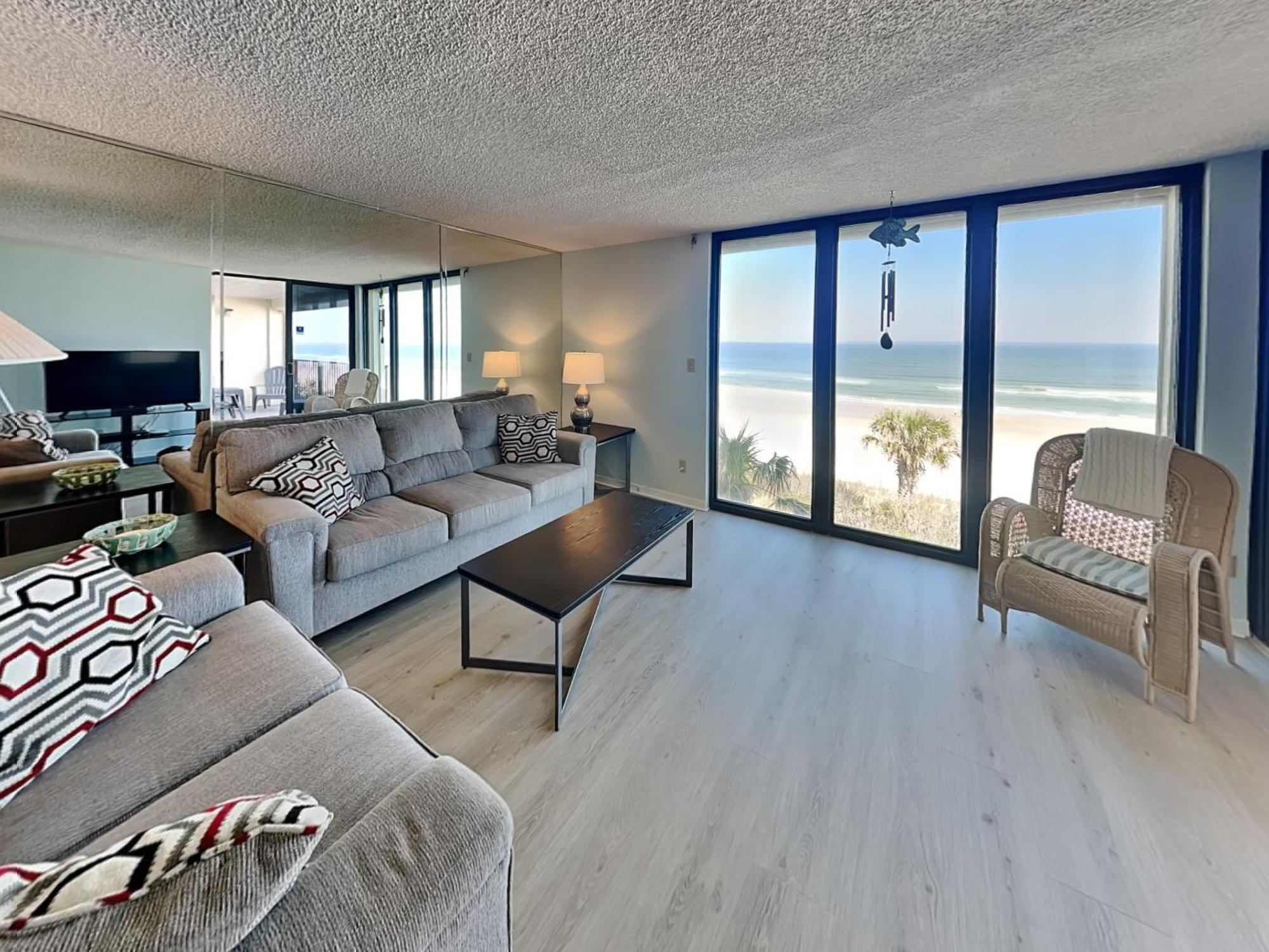 Dollar 402 Apartment *