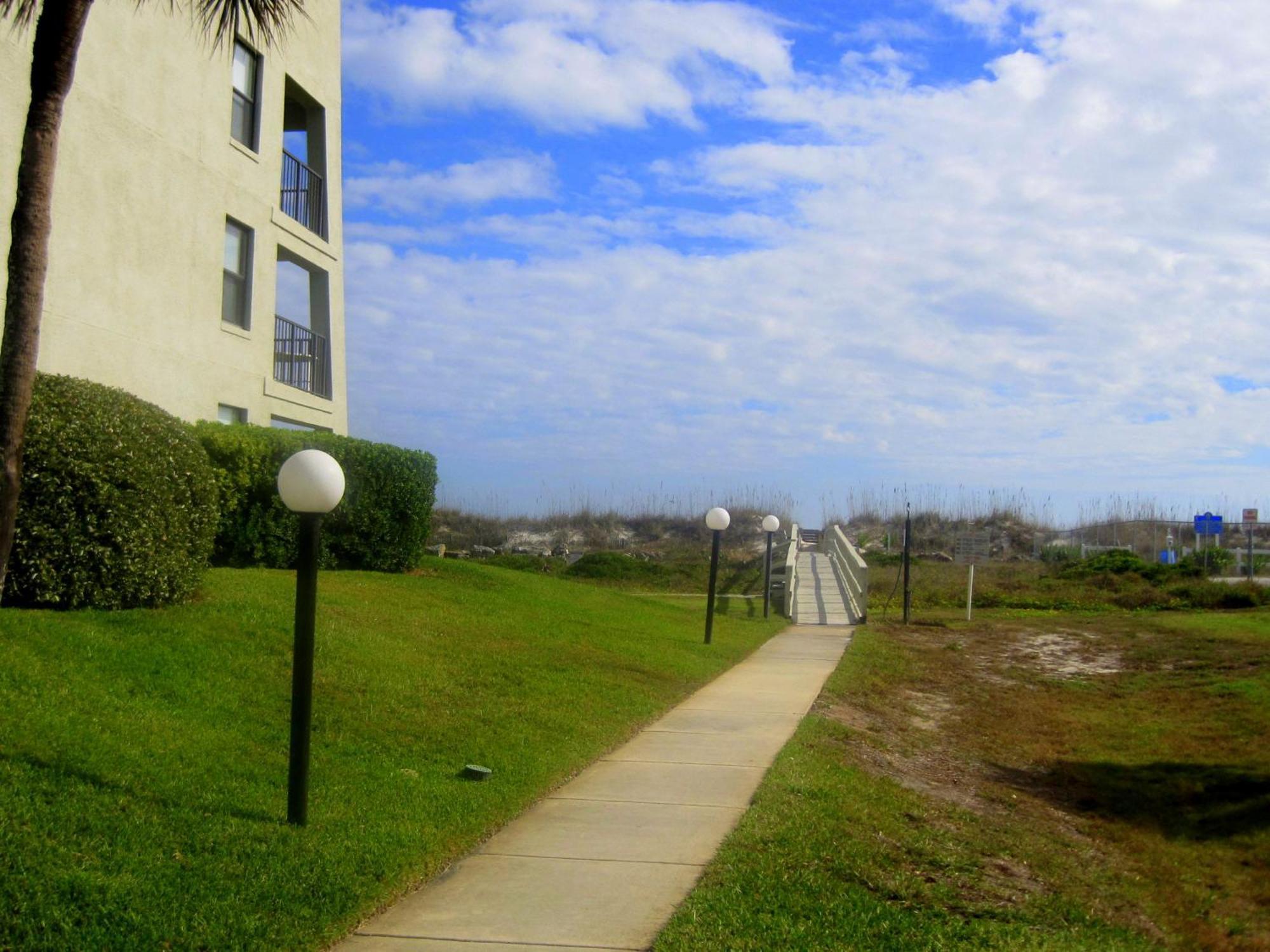 Island South 7