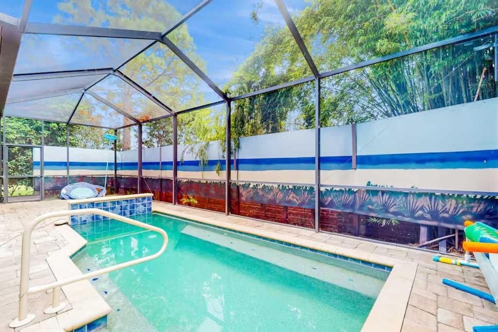 Dog-friendly 4br Coastal Getaway Close To *
