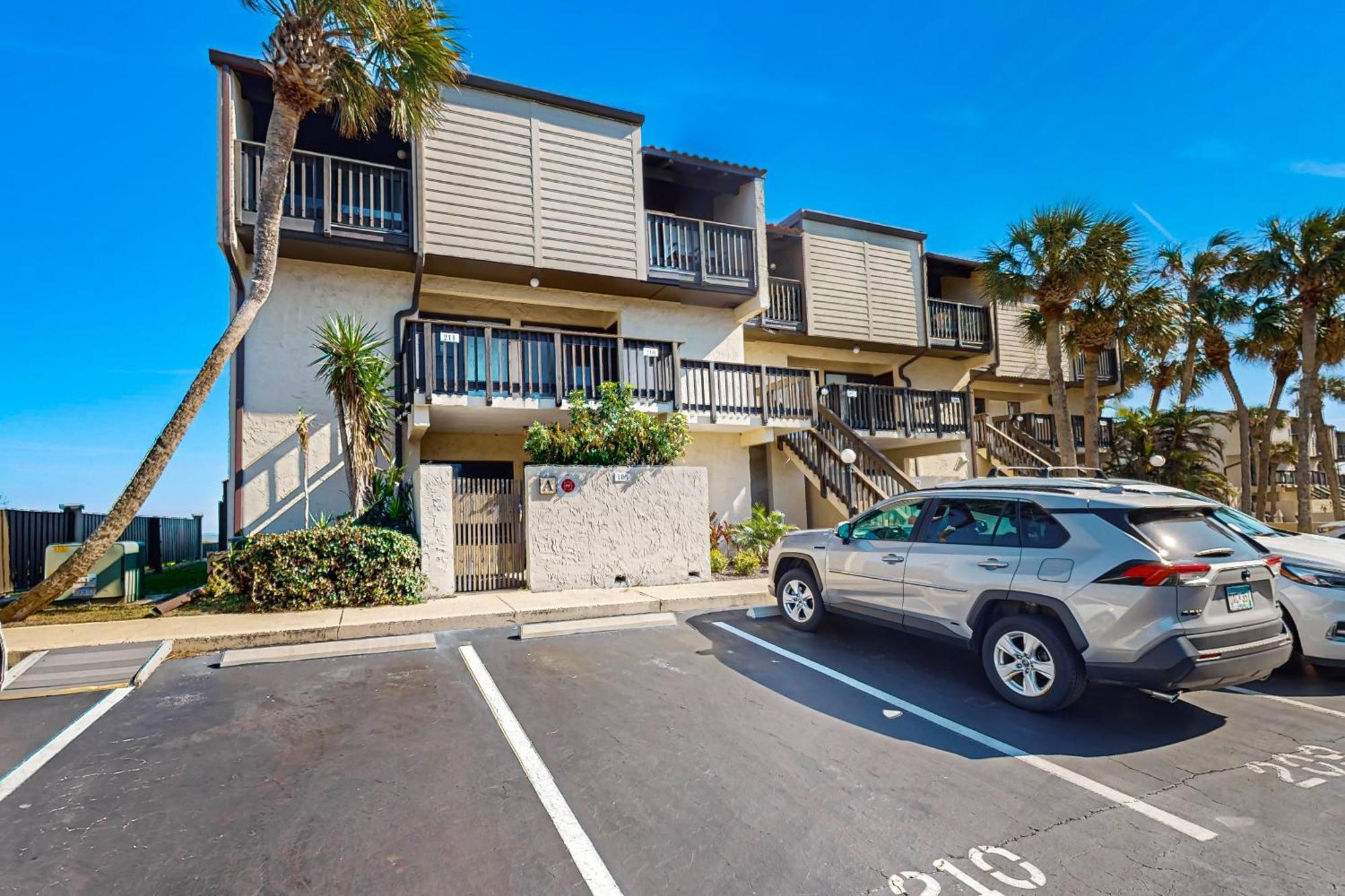 Ocean Waves Cove Apartment St. Augustine