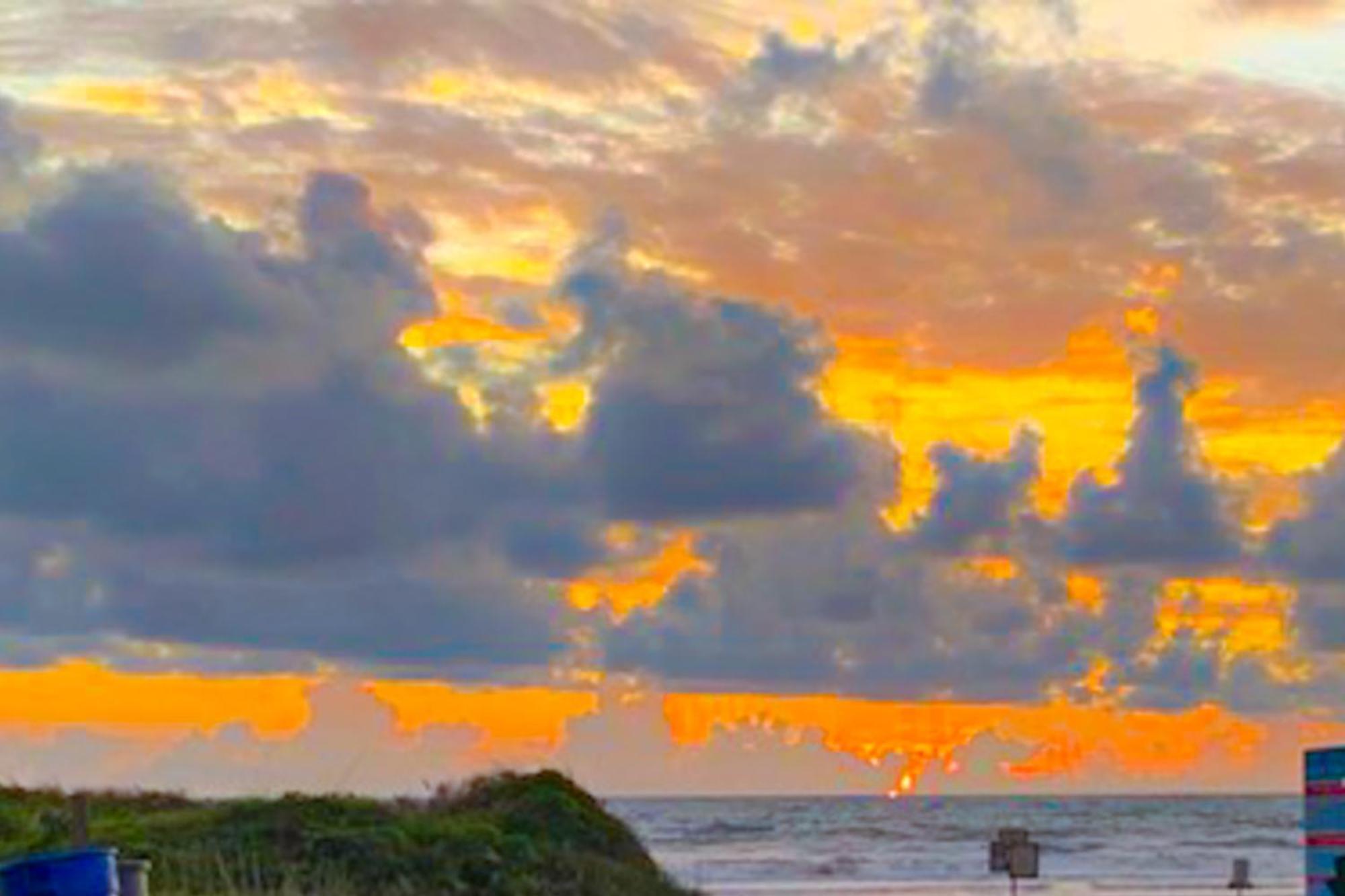 Ocean Waves Cove * St. Augustine