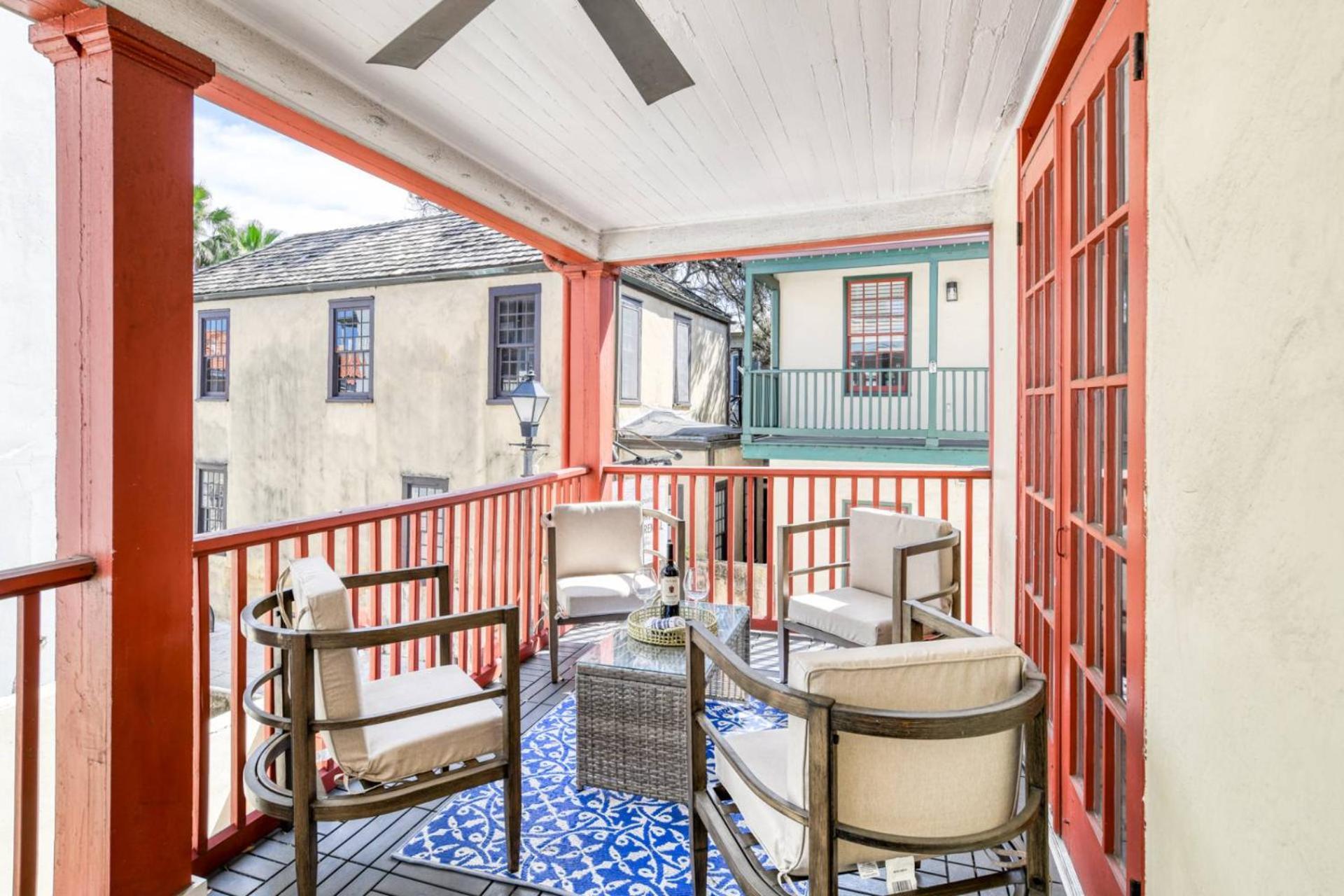20 Hypolita St. Augustine