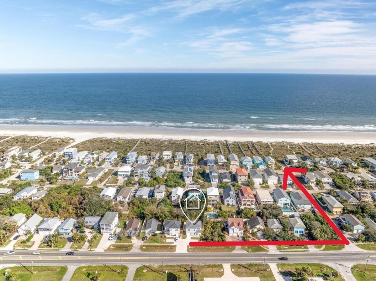 Holiday home Coastal Inspired, Beachside Heated Pool & Bunkroom