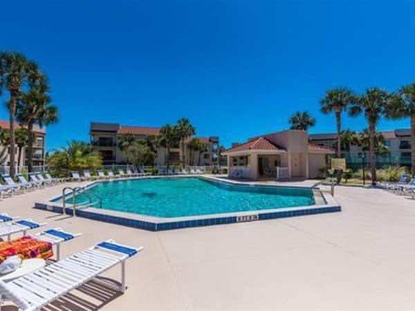 Oceanside Complex B35 1 Bed 1 Bath Heated Pool