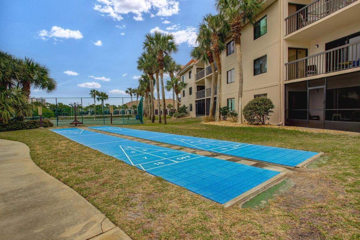 Oceanside Complex B35 1 Bed 1 Bath Heated Pool