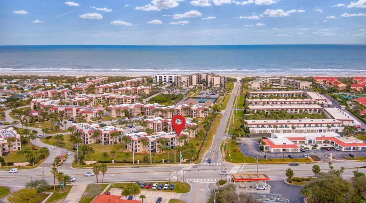 Oceanside Complex B35 1 Bed 1 Bath Heated Pool Apartment