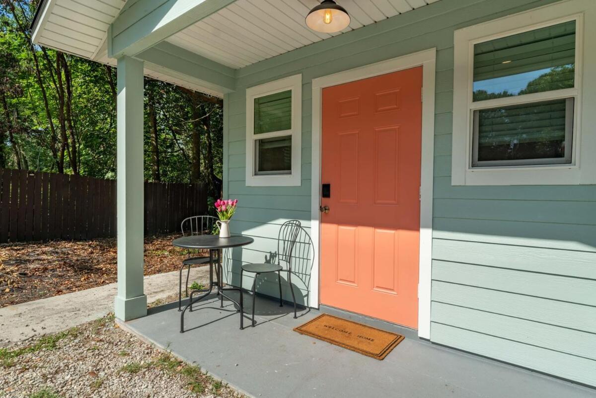 Palm Tiny House Hideaway * St. Augustine