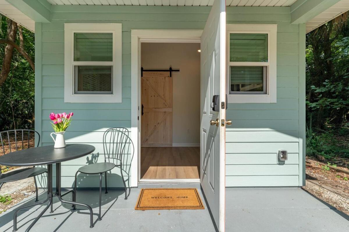 Palm Tiny House Hideaway *
