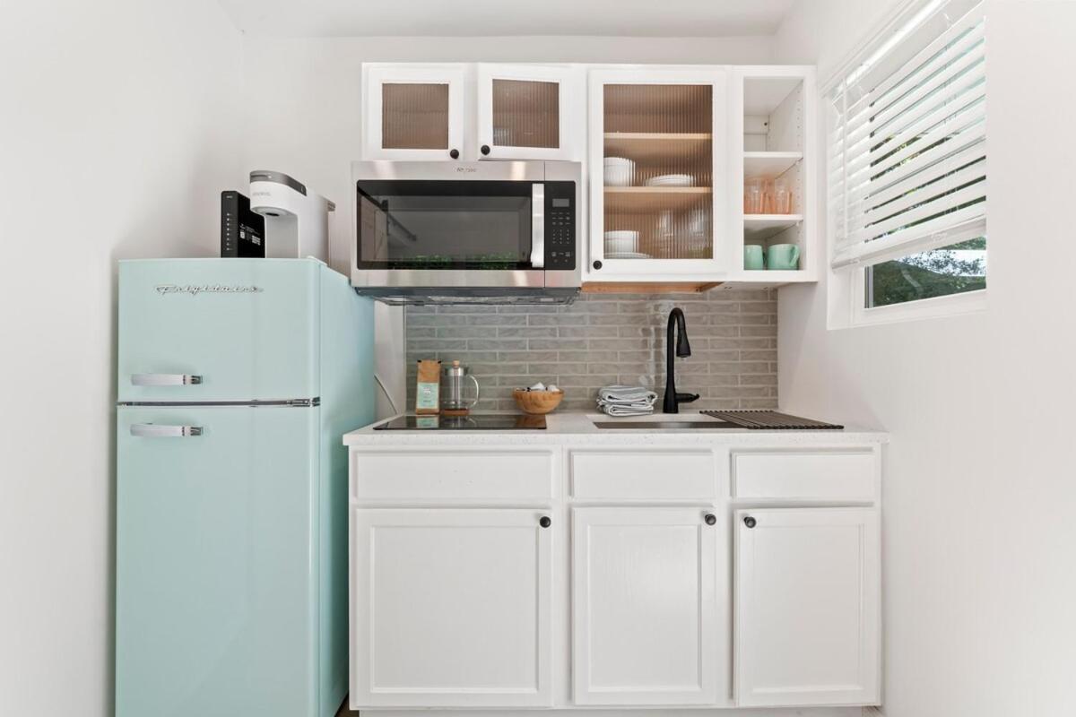 Palm Tiny House Hideaway