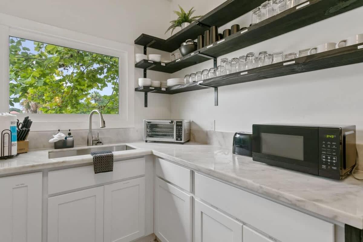 Holiday home San Marco Duplex W Backyard Bbq & Firepit