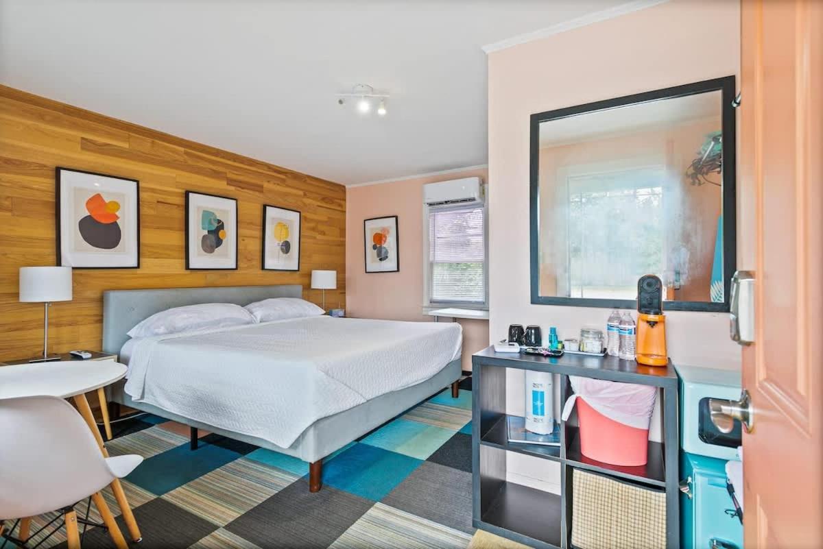 Inn Retro Retreat- Updated 1950s In St Augustine *