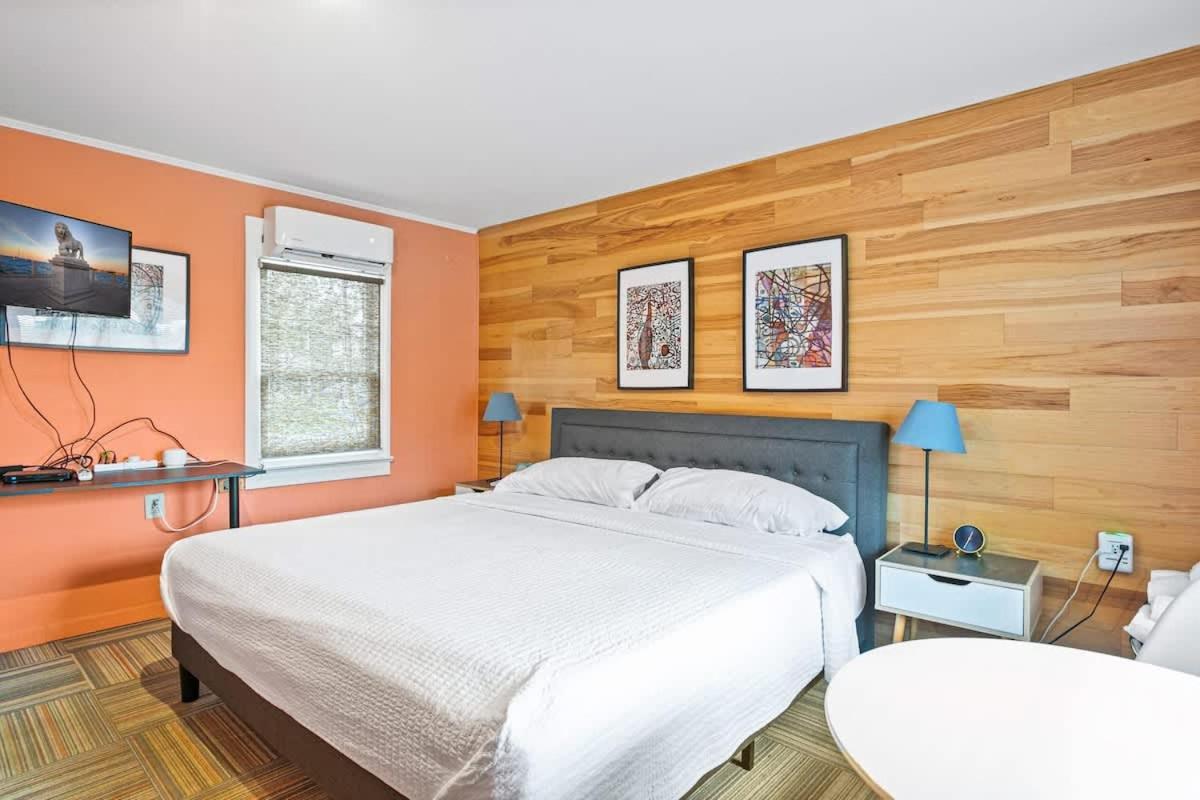 Cozy & Contemporary Space In St Augustine * St. Augustine