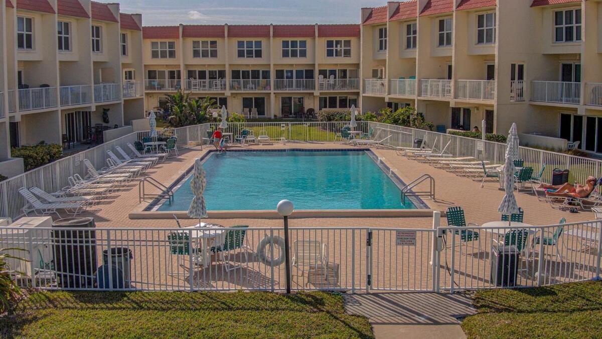 Beautiful Ocean Side 2 Bedroom With Pool * St. Augustine